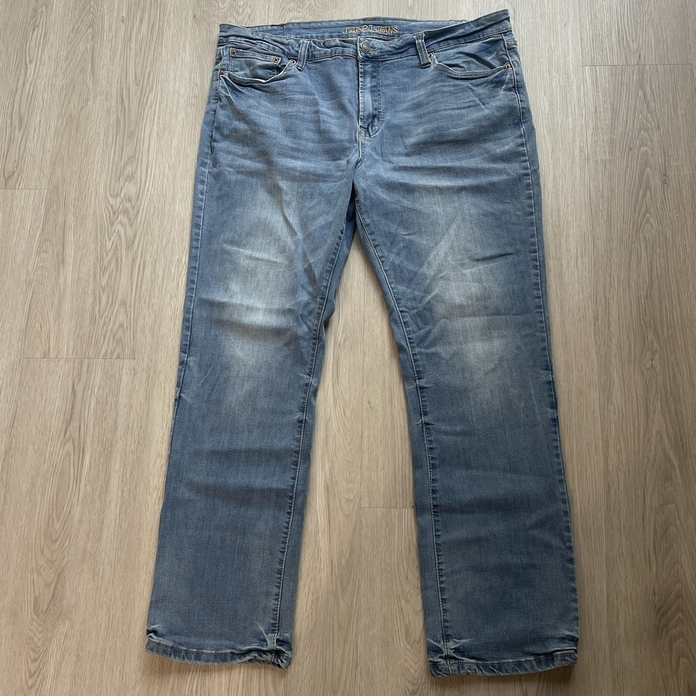 Rue21 Blue Denim Jeans Mens Size 38x32 Light Wash Blue Denim